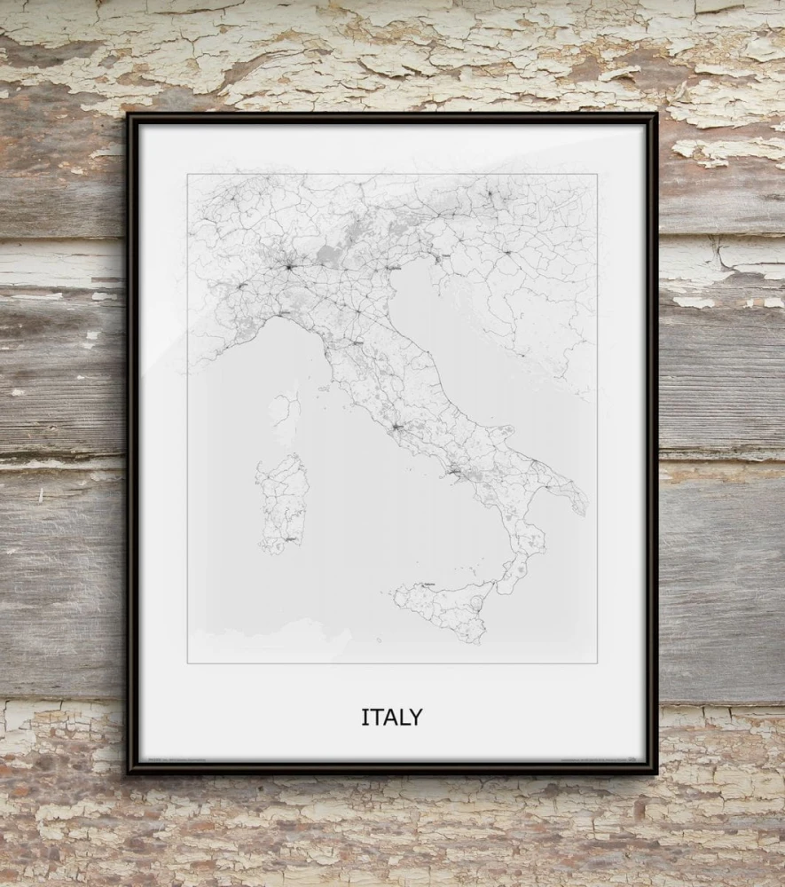Italy_blackwhite_mapa_w_ramce.jpg