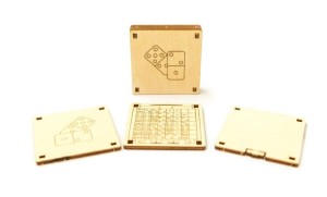 Drewniana gra podróżna Szachy domino 2.jpg