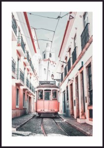 Plakat-tramwaj-w-Lisbonie-z-biala-obwodka-dookola.jpg