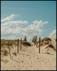 Wejscie na plażę w ramcee.jpg