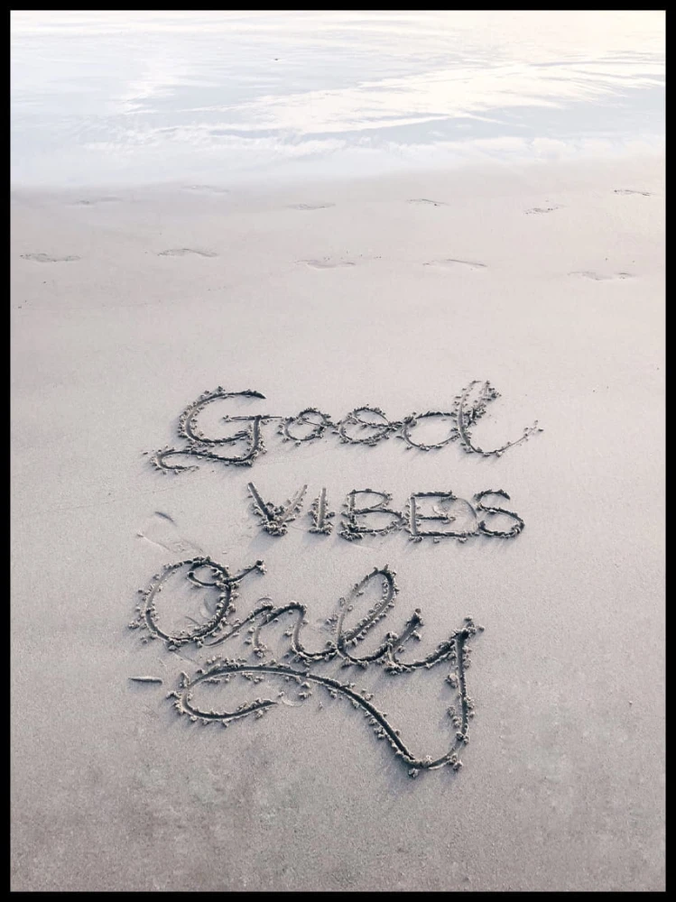 Good Vibes only na plaży w ramcee 1.jpg