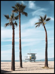 Budka na plaży w ramcee 1.jpg