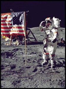 Neil Armstrong  w ramcee 1.jpg