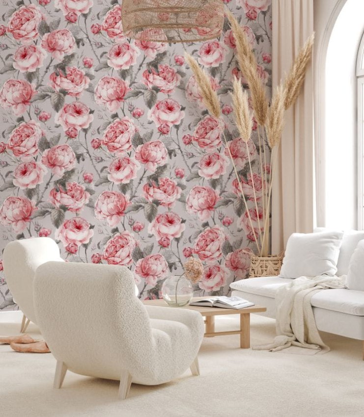 Jasne-wnetrze-z-tapeta-klasyczne-roze-w-tle..jpg