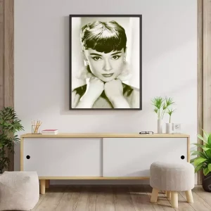 Audrey 1.webp
