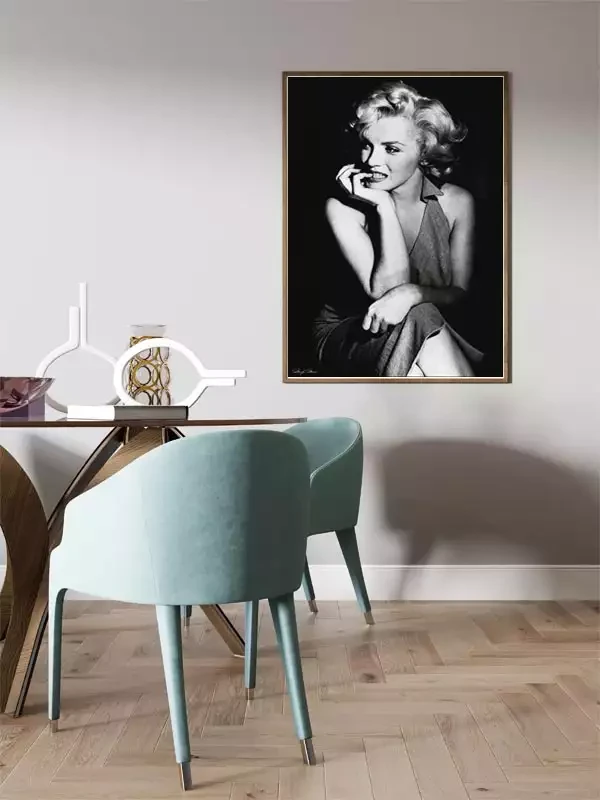 M Monroe glam 2.jpg