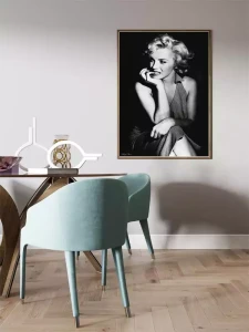 M Monroe glam 2.jpg