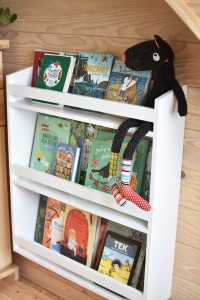 Biblioteczka szeroka głęboka 2.jpg