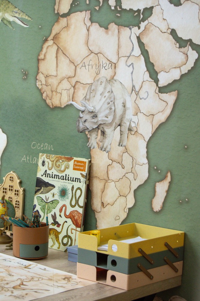 tapeta-mapa-swiata-mural-dinozaury-dekorillo-2.jpg