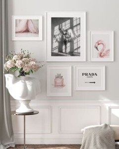 Kobieca-galeria-scienna-bedaca-polaczeniem-rozu-i-czerni.-Wszystkie-grafiki-laczy-elegancja-i-styl..jpg