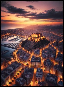 Widok na Alicante z samolotu w ramcee 1.jpg