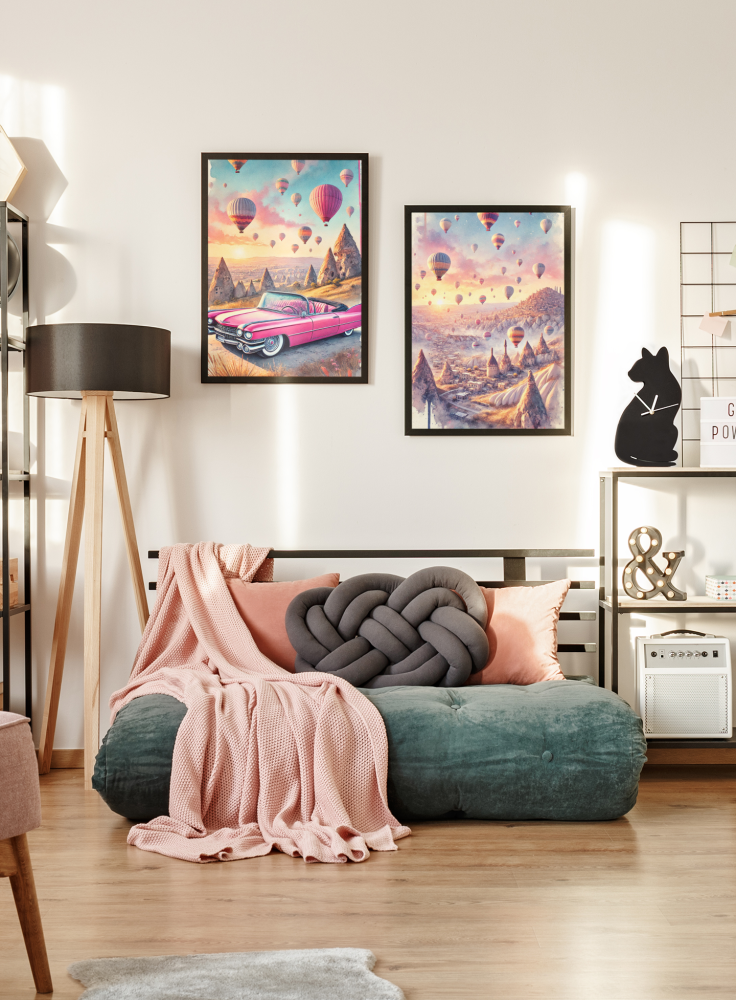 Plakat, Turcja - Balony w Kapadocji i różowy samochód