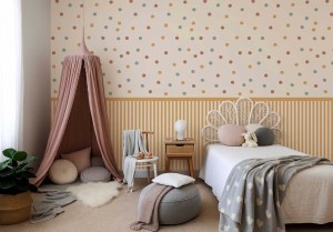 Tapeta w żółte paski i kropki – Bouncy Dots – mural 1.jpg