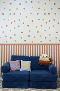 Tapeta w paski i kropki – Bouncy Dots – mural 2.jpg