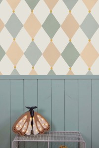 Tapeta w kolorowe romby do pokoju dziecka.jpg