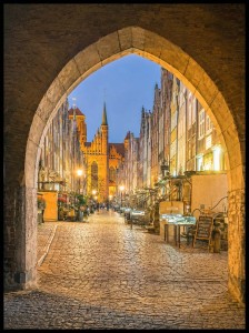 Gdańsk ulica Piwna w ramce.jpg