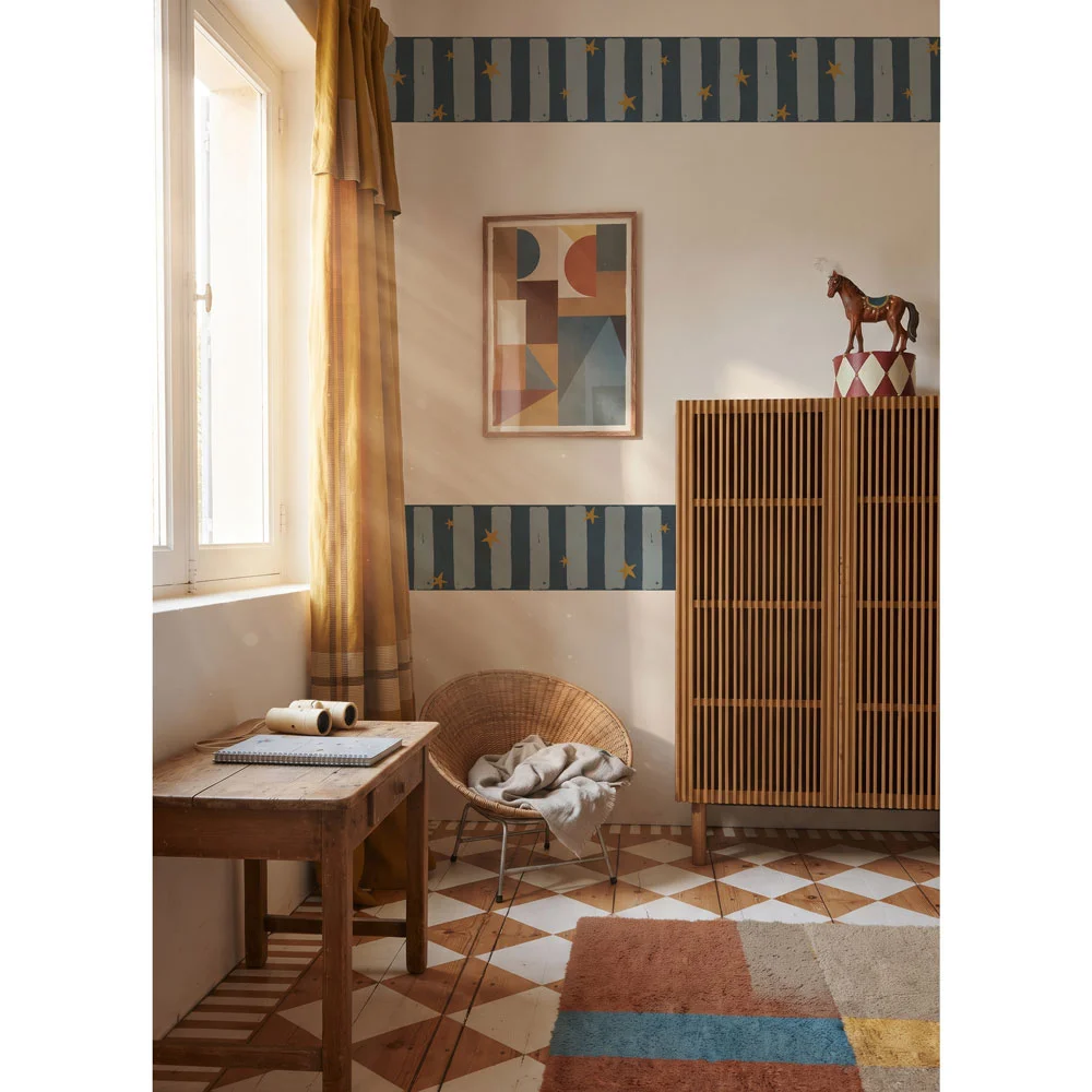 Border odobny na ścianę w niebieskie paski, gwiazdki 4rooms