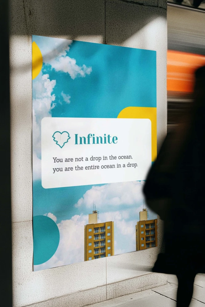 Plakat Infinite 4rooms z motywacyjnym cytatem, turkusowym niebem, chmurami i miejską architekturą