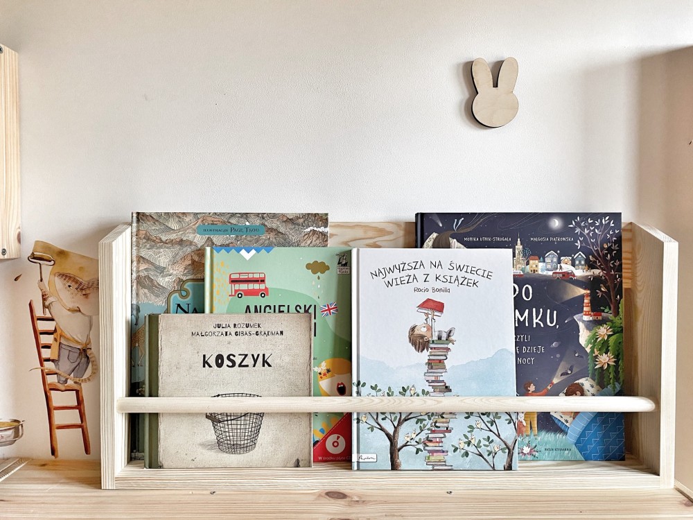 Biblioteczka podłużna.jpg
