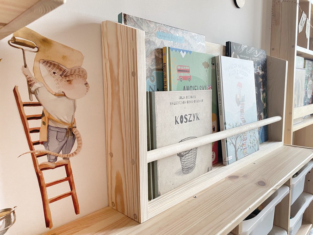 Biblioteczka podłużna 2.jpg